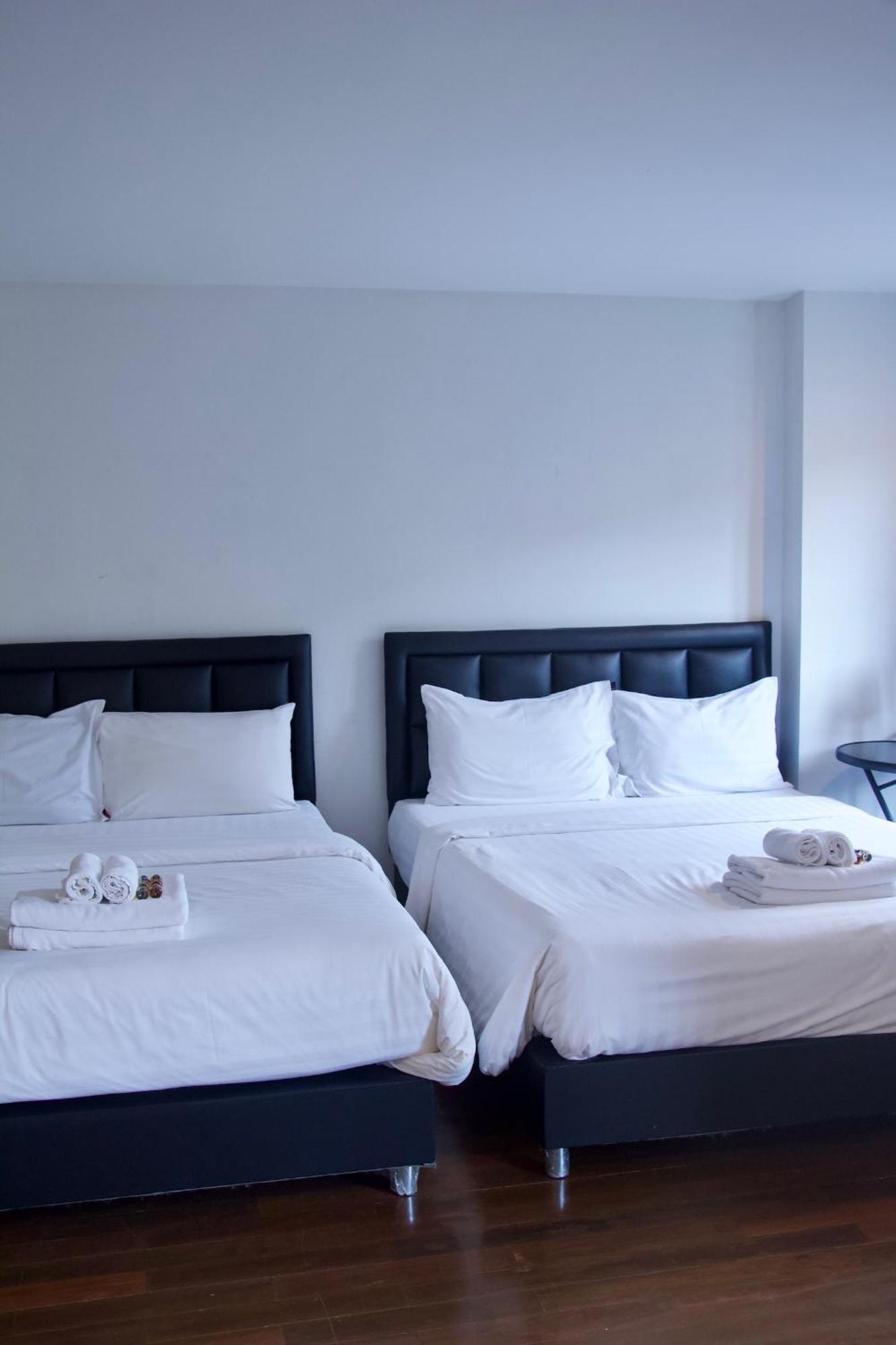 Entire Townhome 3br3b, Pool, Sukhumvit-emsphere