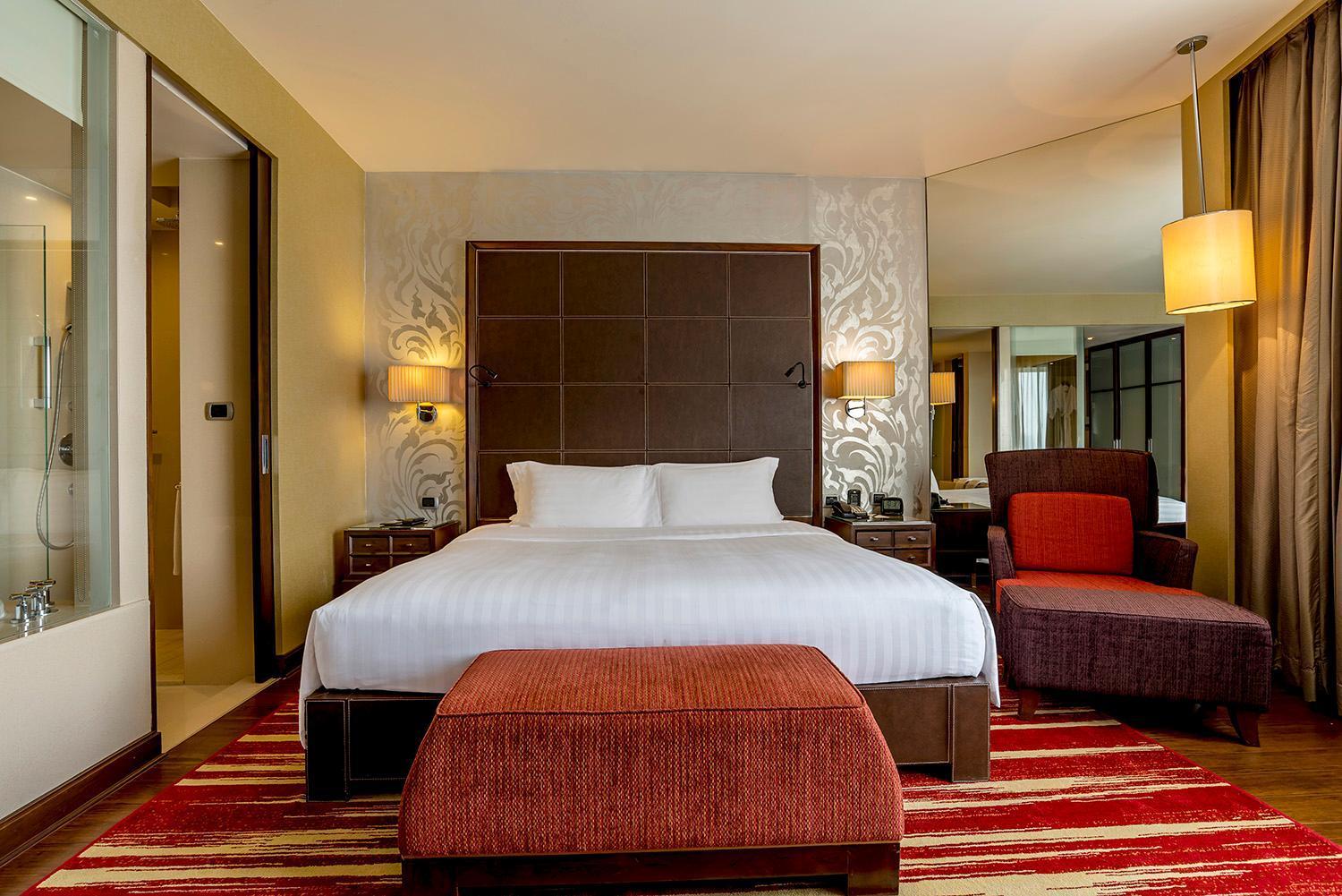 Hilton Grande Asoke Khách sạn 5*