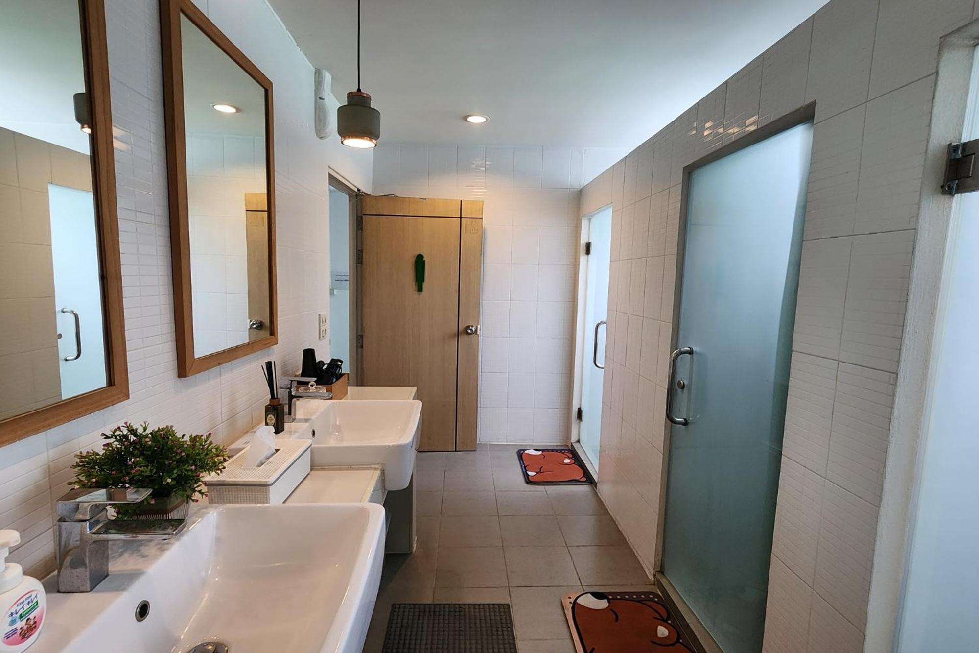 Chung Cư 10 M² Có 0 Tắm Riêng ở Chatuchak Bangkok