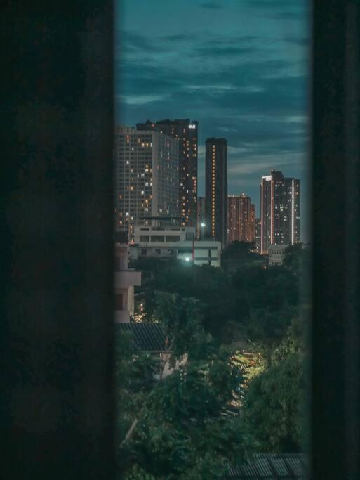 The Giftown Bangkok, Thapra Apartment