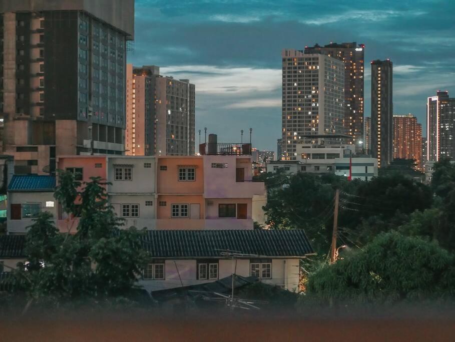 The Giftown Bangkok, Thapra Apartment