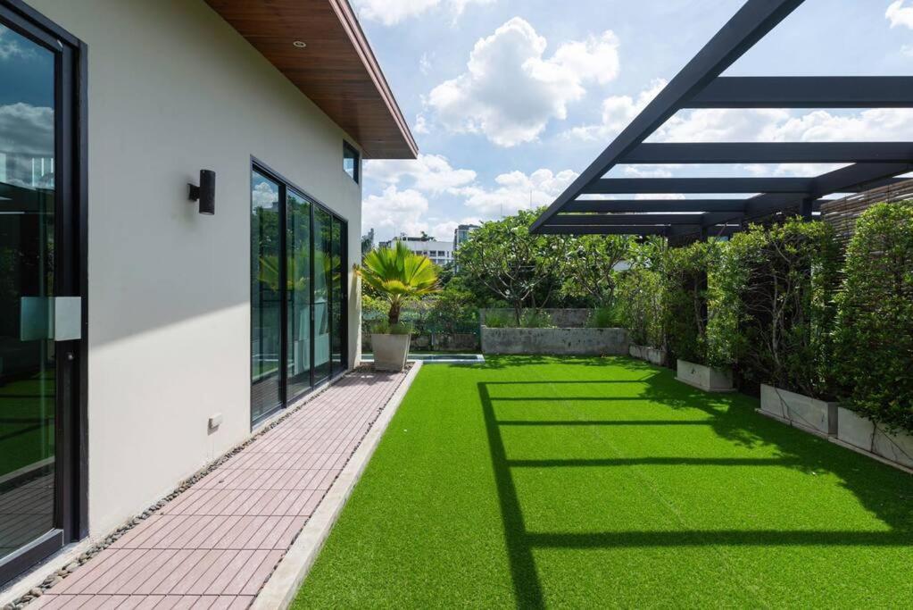 Luxury Oasis In * Bangkok