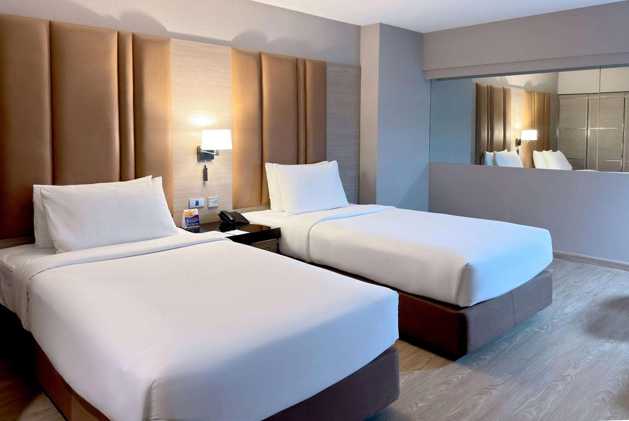 Ramada By Wyndham Sukhumvit 11