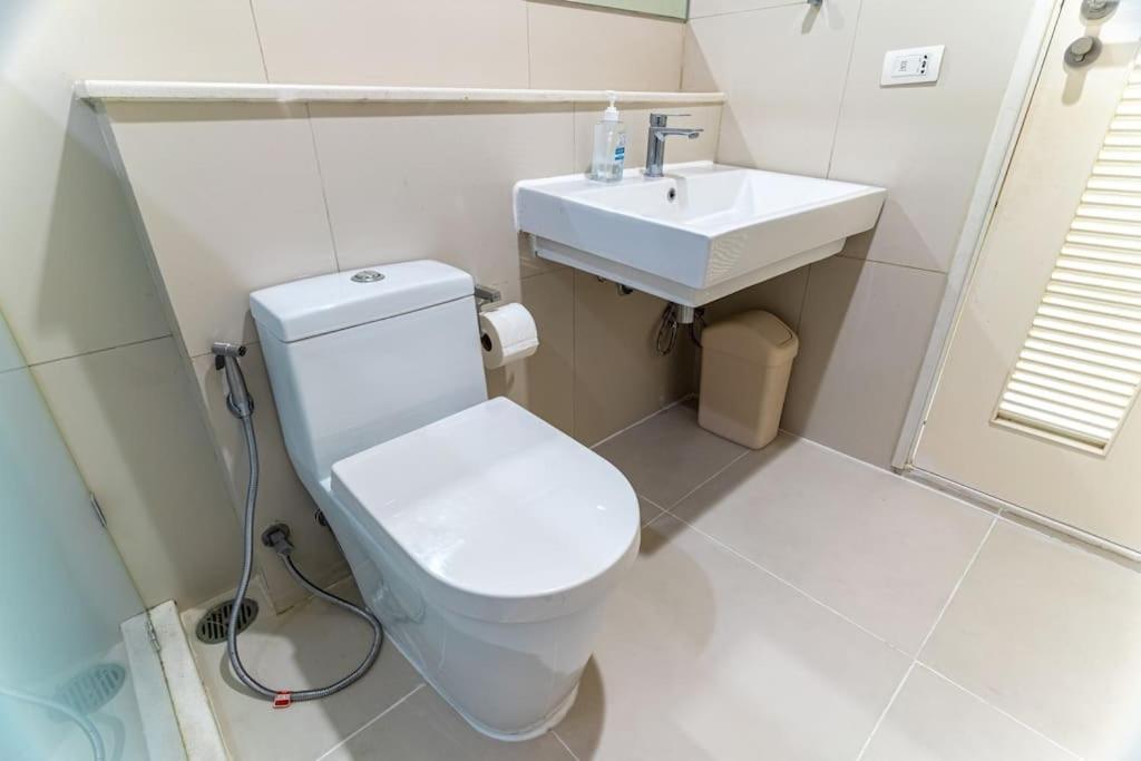 Thonglor Area 1 Bedroom Check In 24h Fast Wifi 98 Bangkok
