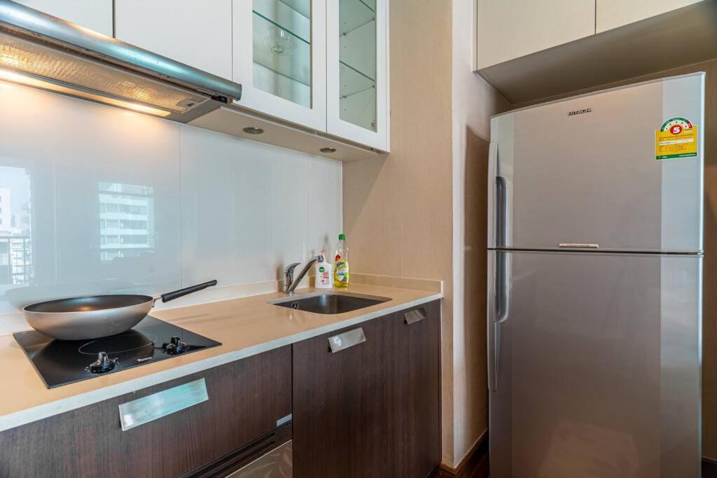 Thonglor Area 1 Bedroom Fastwifi Sauna Big Swimming Pool 43