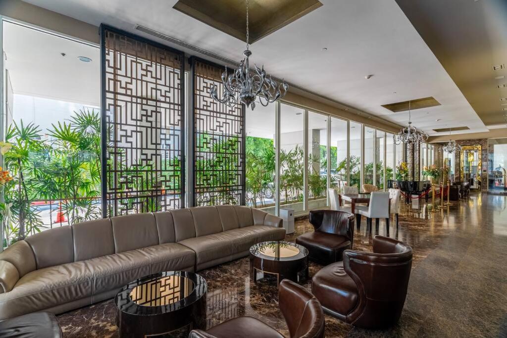 Thonglor Area 1 Bedroom Fastwifi Sauna Big Swimming Pool 43 Apartment Bangkok