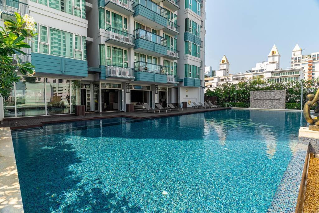 Thonglor Area 1 Bedroom Fastwifi Sauna Big Swimming Pool 43 Apartment *