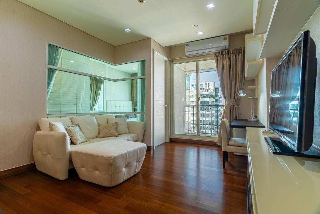 Thonglor Area 1 Bedroom Fastwifi Sauna Big Swimming Pool 43 Bangkok