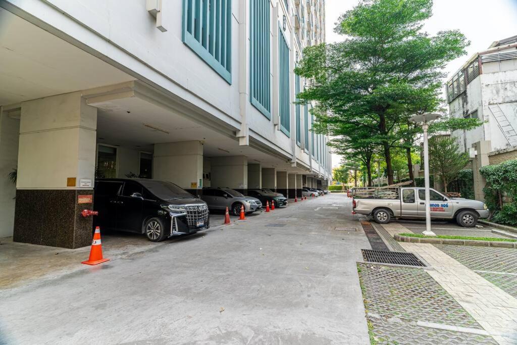 Apartment Thonglor Area 1 Bedroom Fastwifi Sauna Big Swimming Pool 43 *