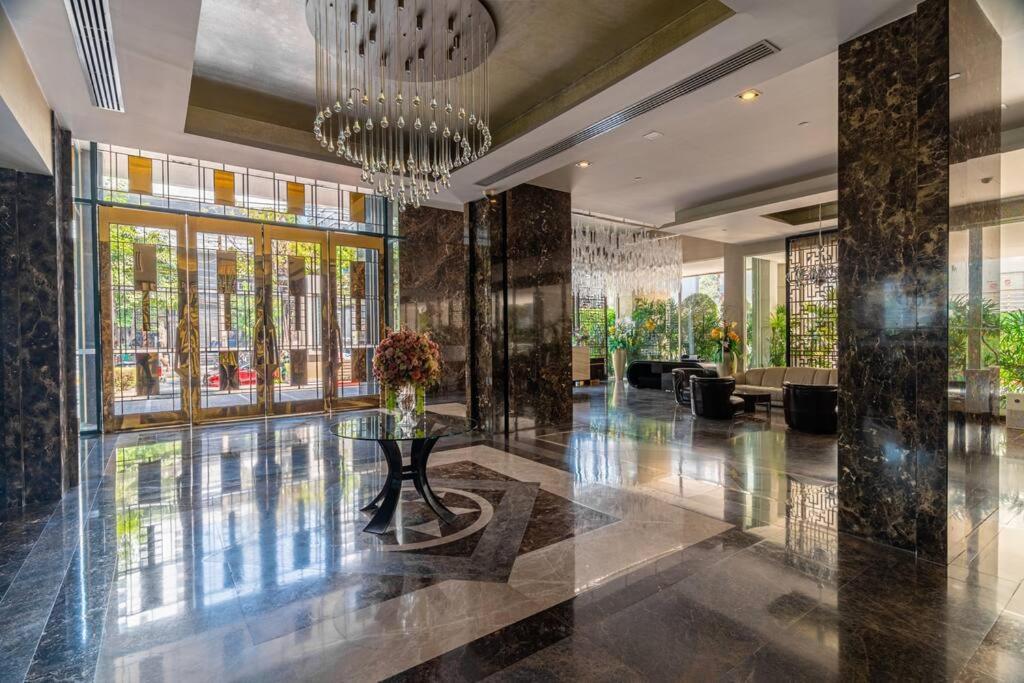 Thonglor Area 1 Bedroom Fastwifi Sauna Big Swimming Pool 43