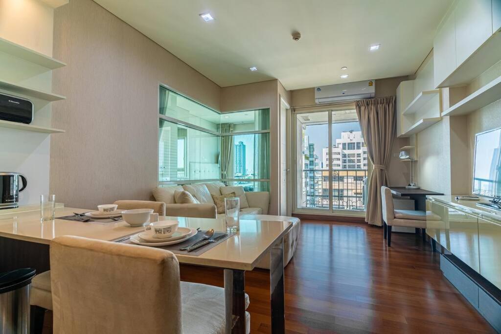 Thonglor Area 1 Bedroom Fastwifi Sauna Big Swimming Pool 43