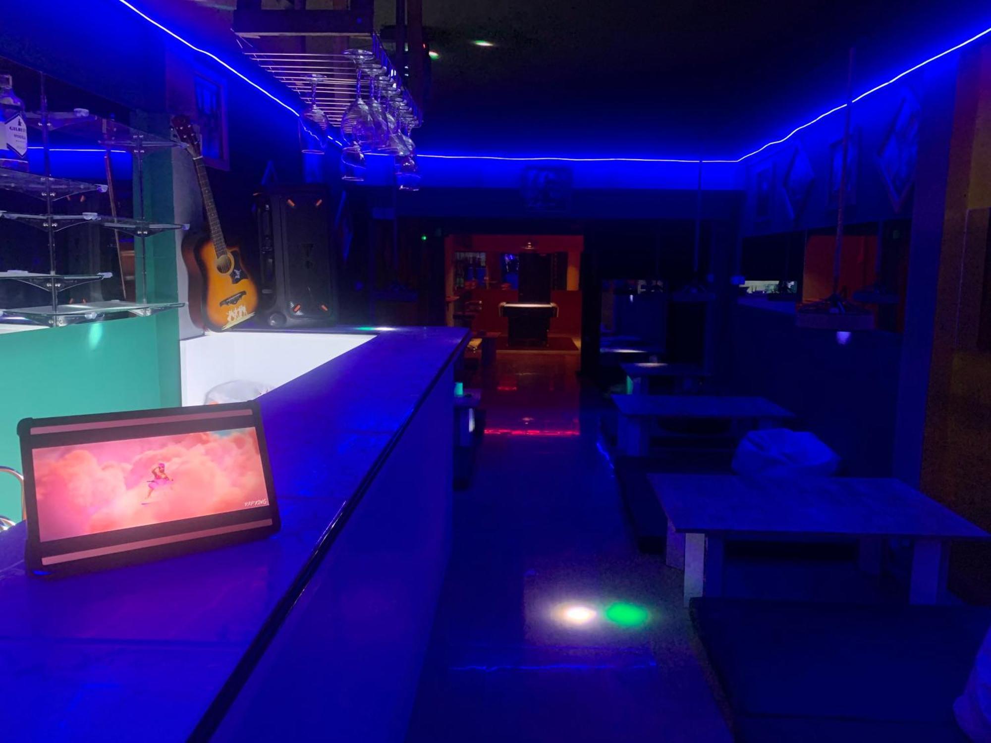 Roxx Social Hostel, Cafe & Bistro Ostello Bangkok