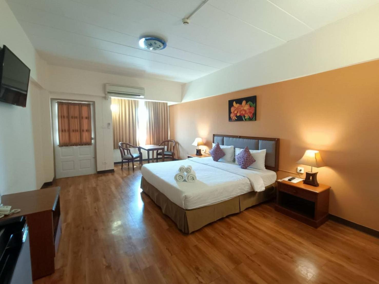 Khách sạn Regent Ramkhamhaeng 22 Bangkok