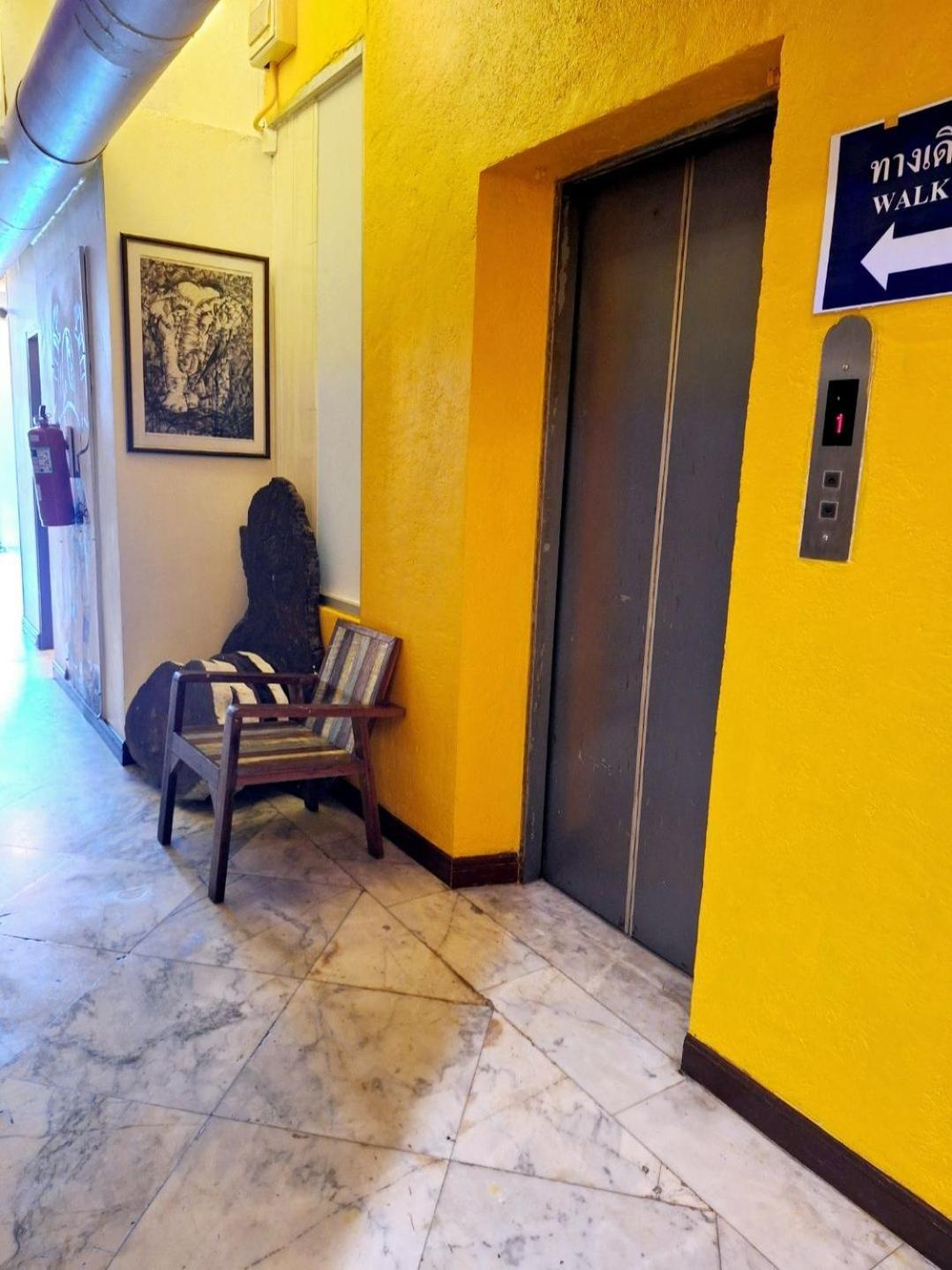 Ddm House Vandrerhjem *