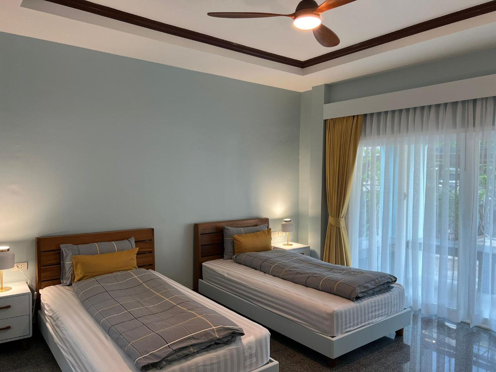 Khách sạn Dusita Bangkok