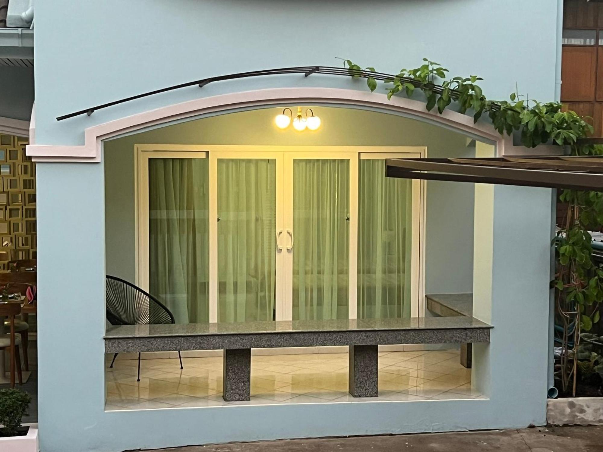 Khách sạn Dusita Bangkok