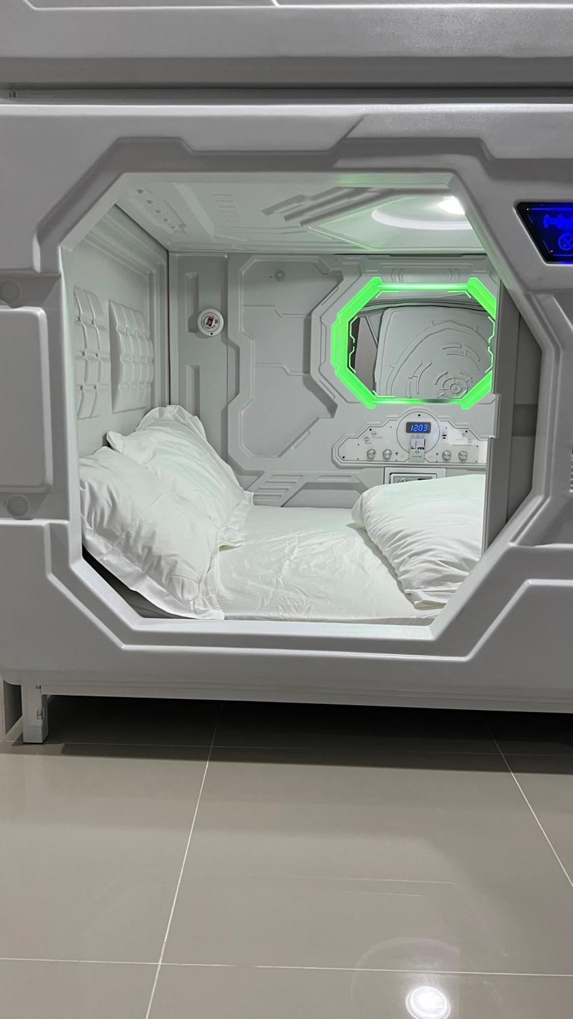 Kiwi Capsule Capsulehotel