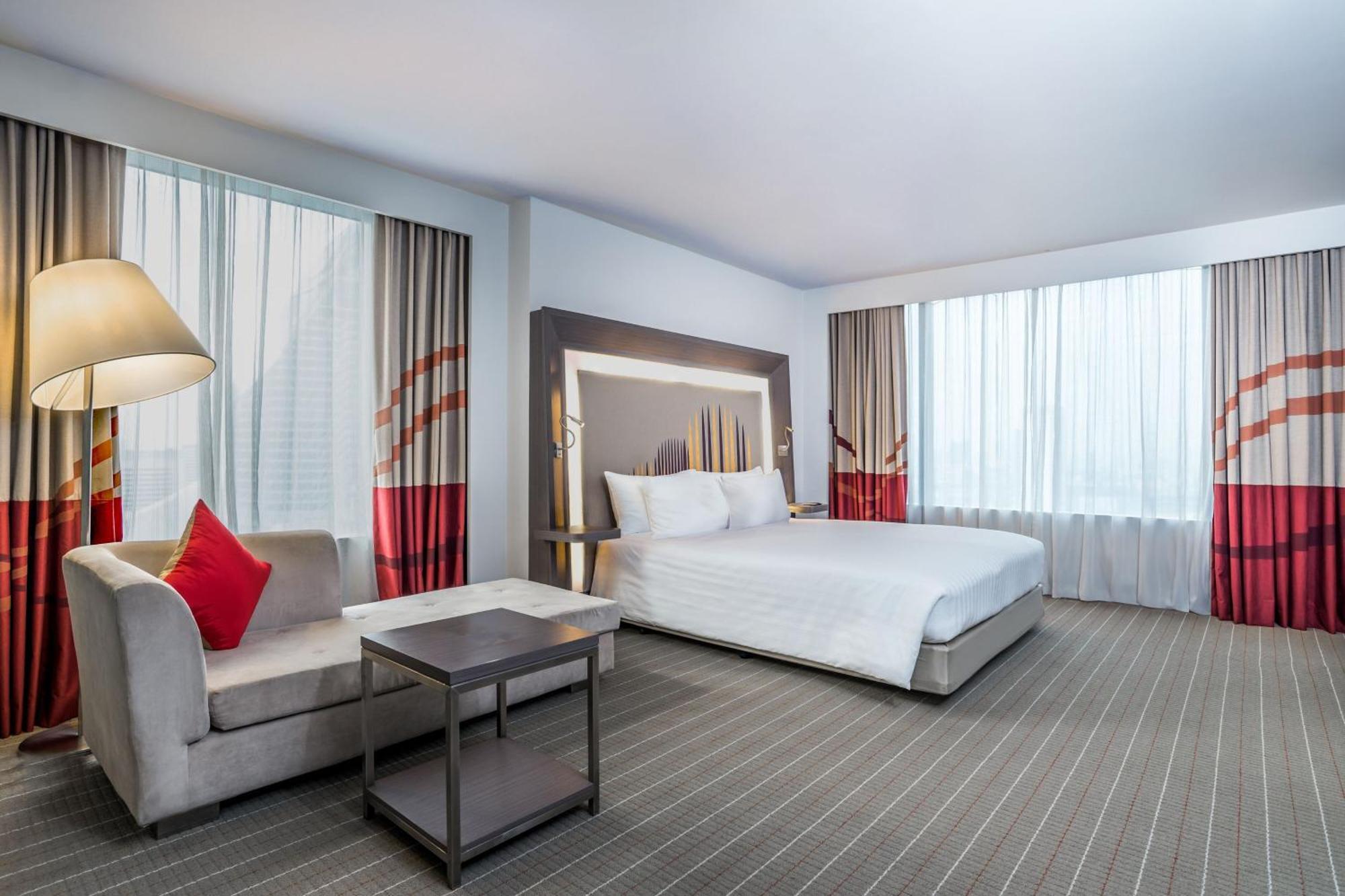 Four Points By Sheraton Ploenchit Sukhumvit Hotell Bangkok