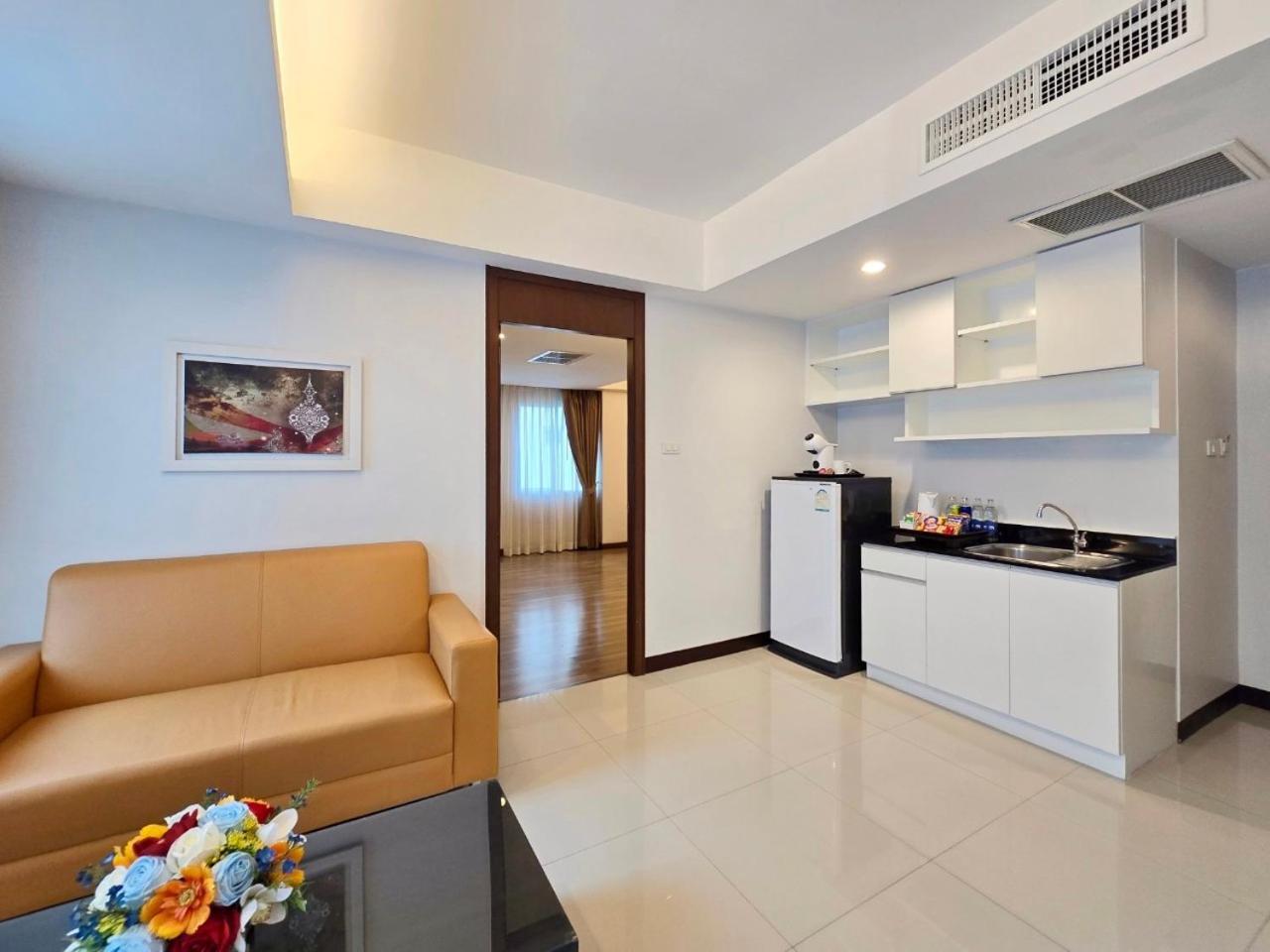 Hotel Avion