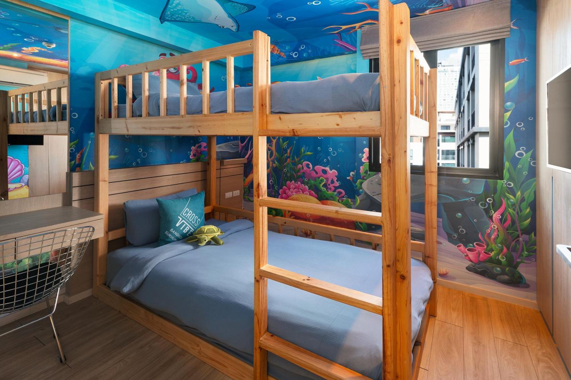 Hotel Cross Vibe Sukhumvit 4*