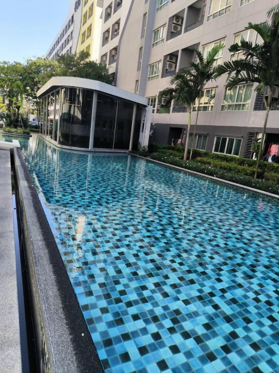 Elio Sukhumvit 64: Chic Space * Bangkok