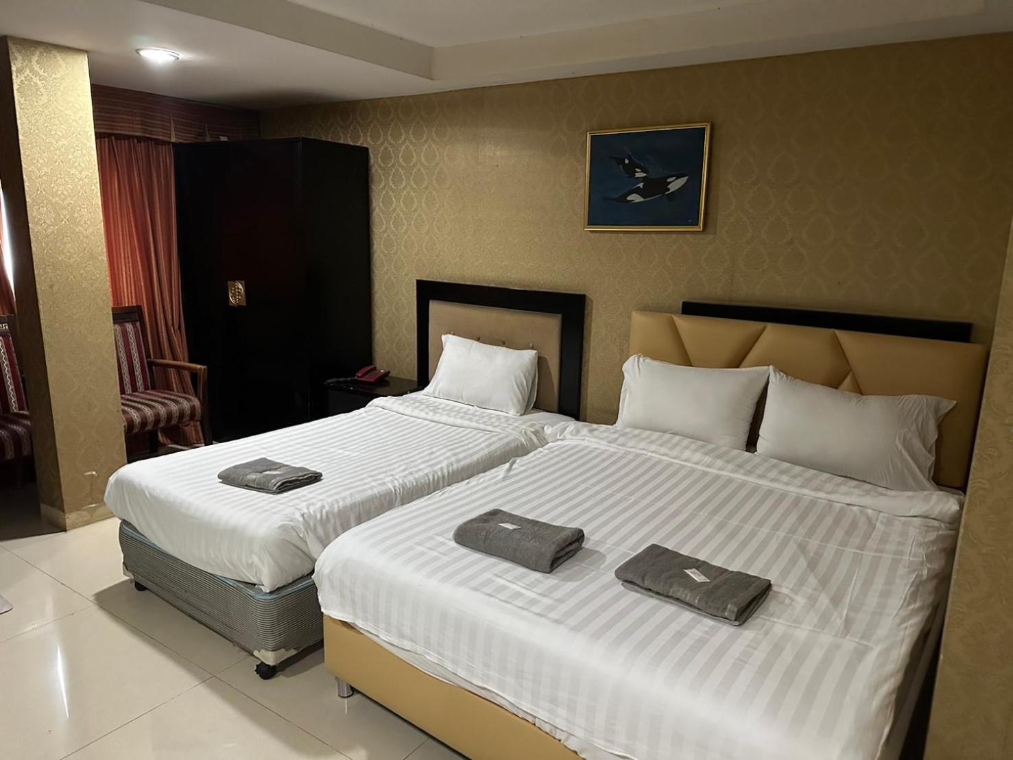 Inn Orchid Skv3 *