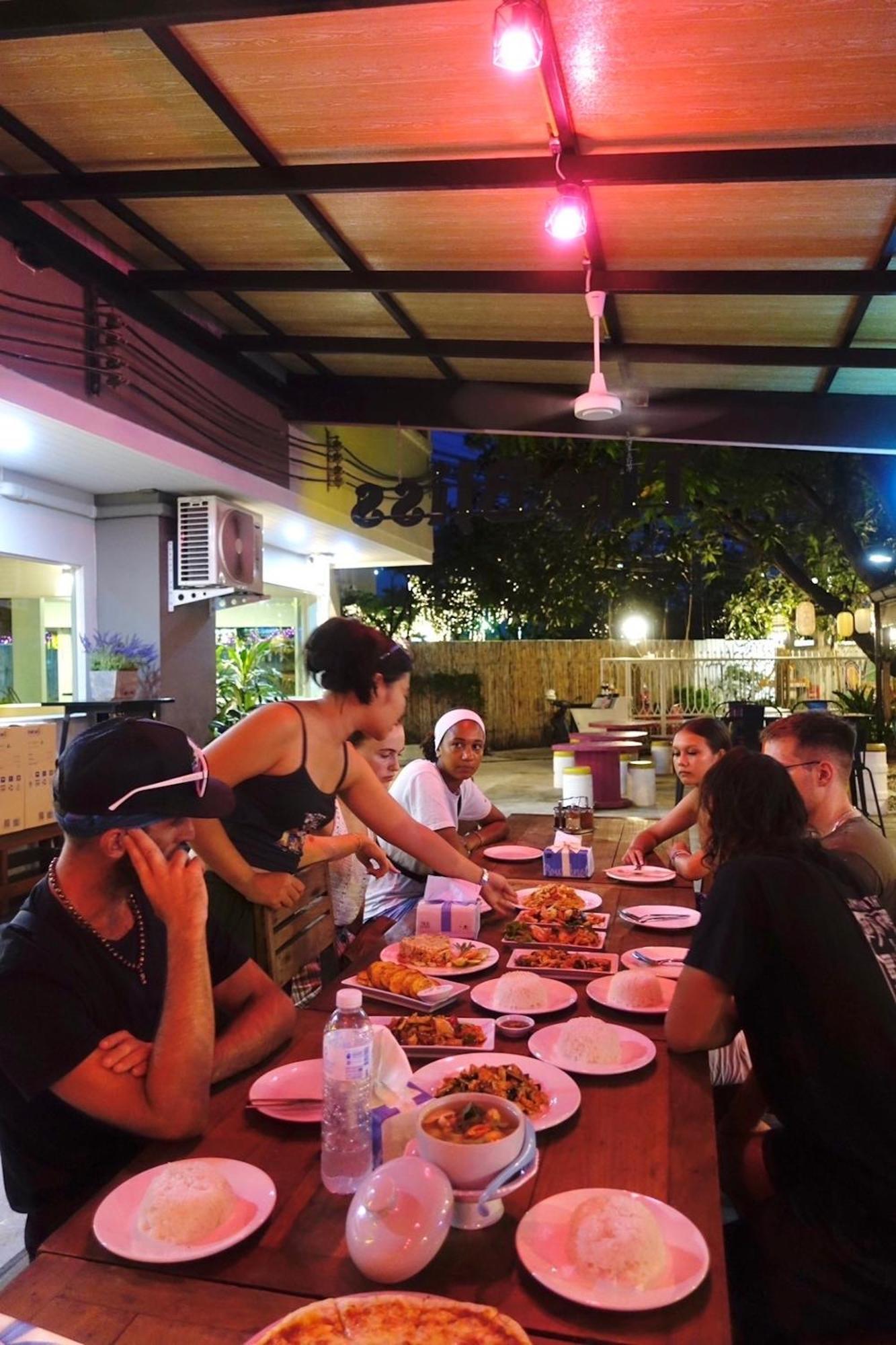 Revolution Khao San By The Bliss Asrama Bangkok