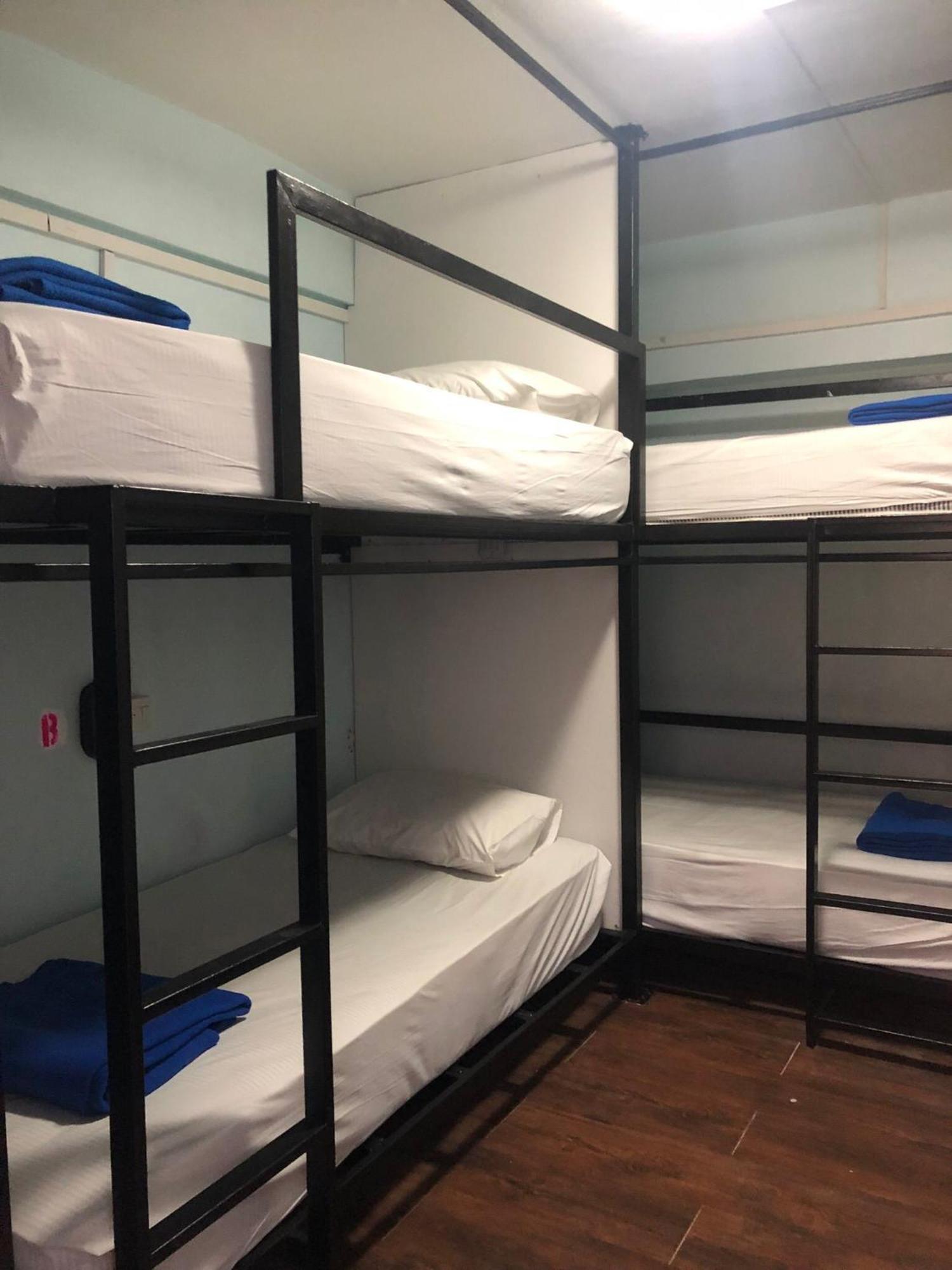 Asrama Revolution Khao San By The Bliss Bangkok