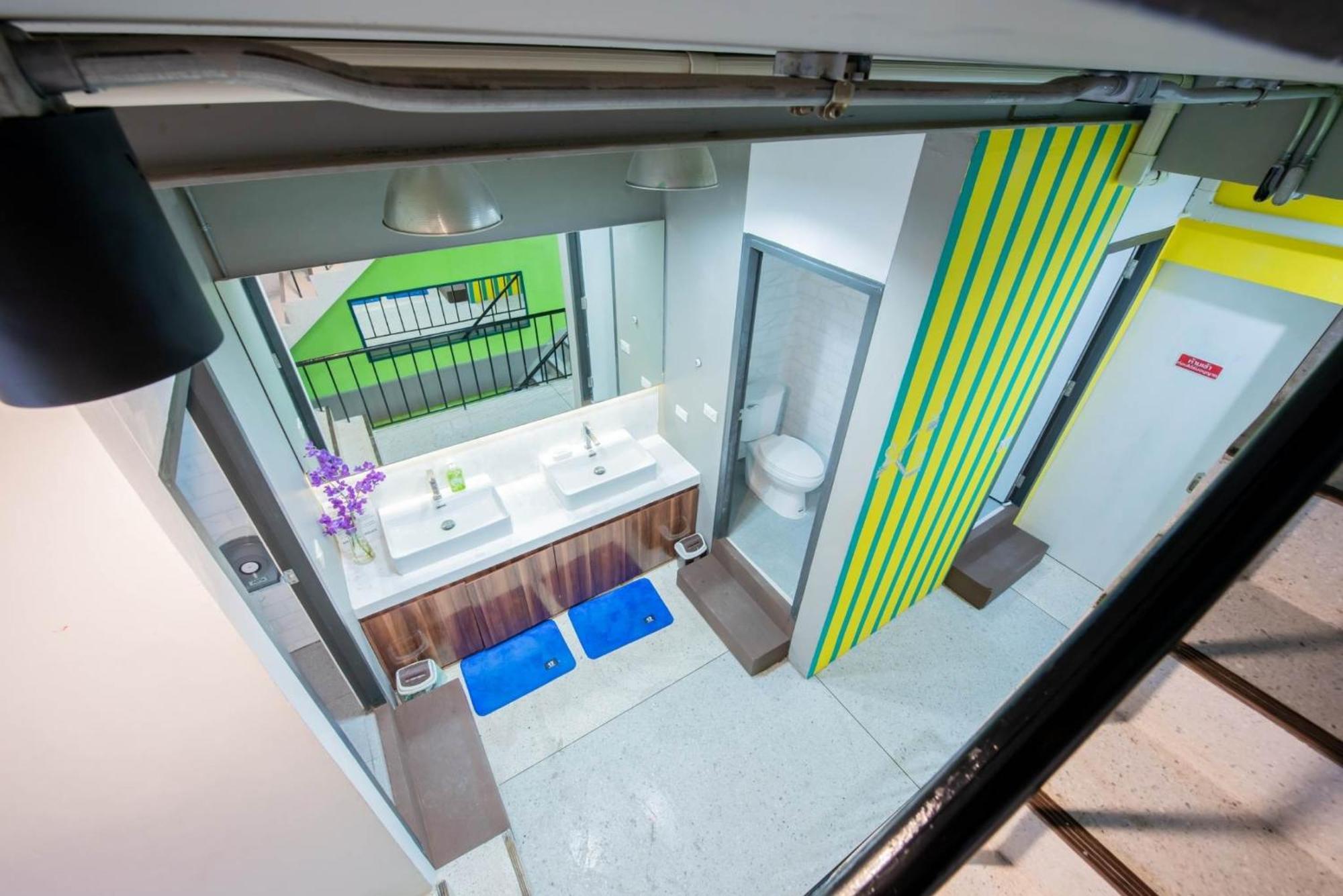 Mascotte Silom Hostal *