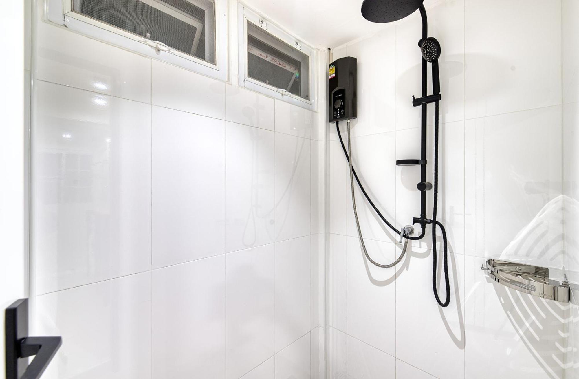 Khách sạn hẻo lánh Ab House