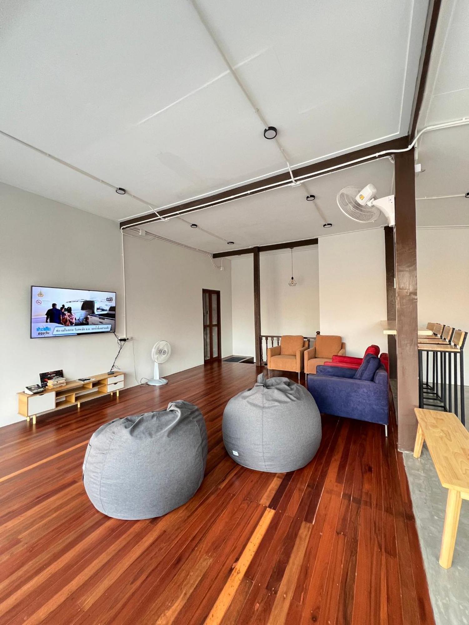 Albergue House Ju *