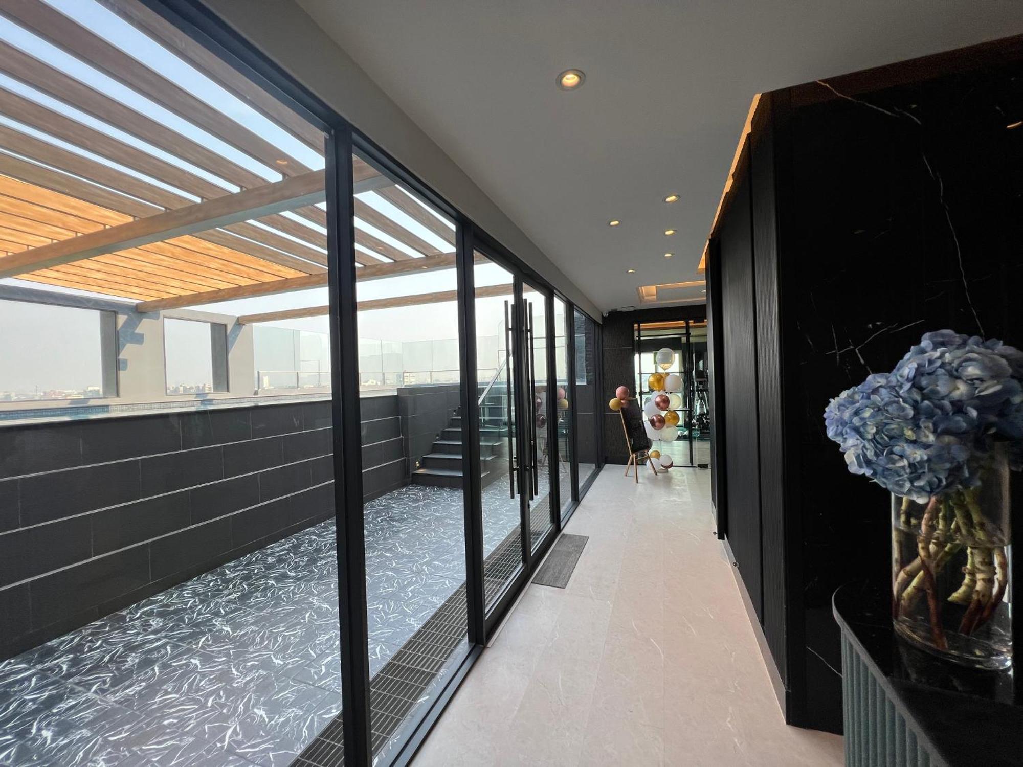 Arni Skye Hotell Bangkok