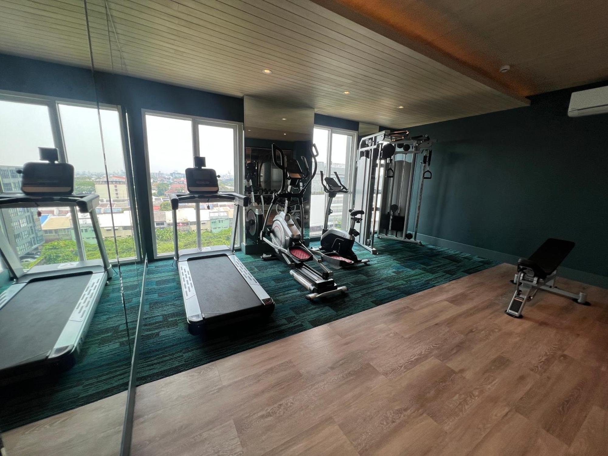 Arni Skye Hotell 4*