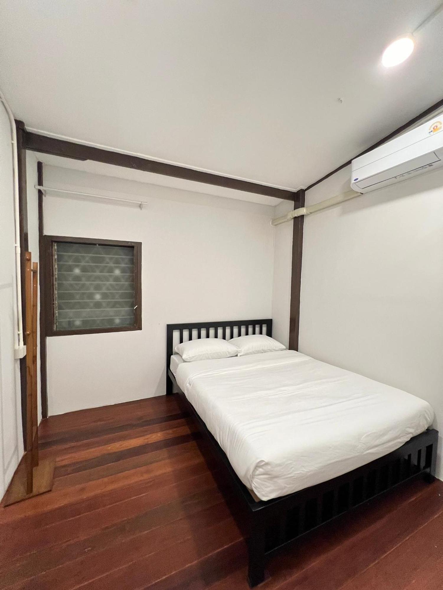 House Ju Albergue Banguecoque