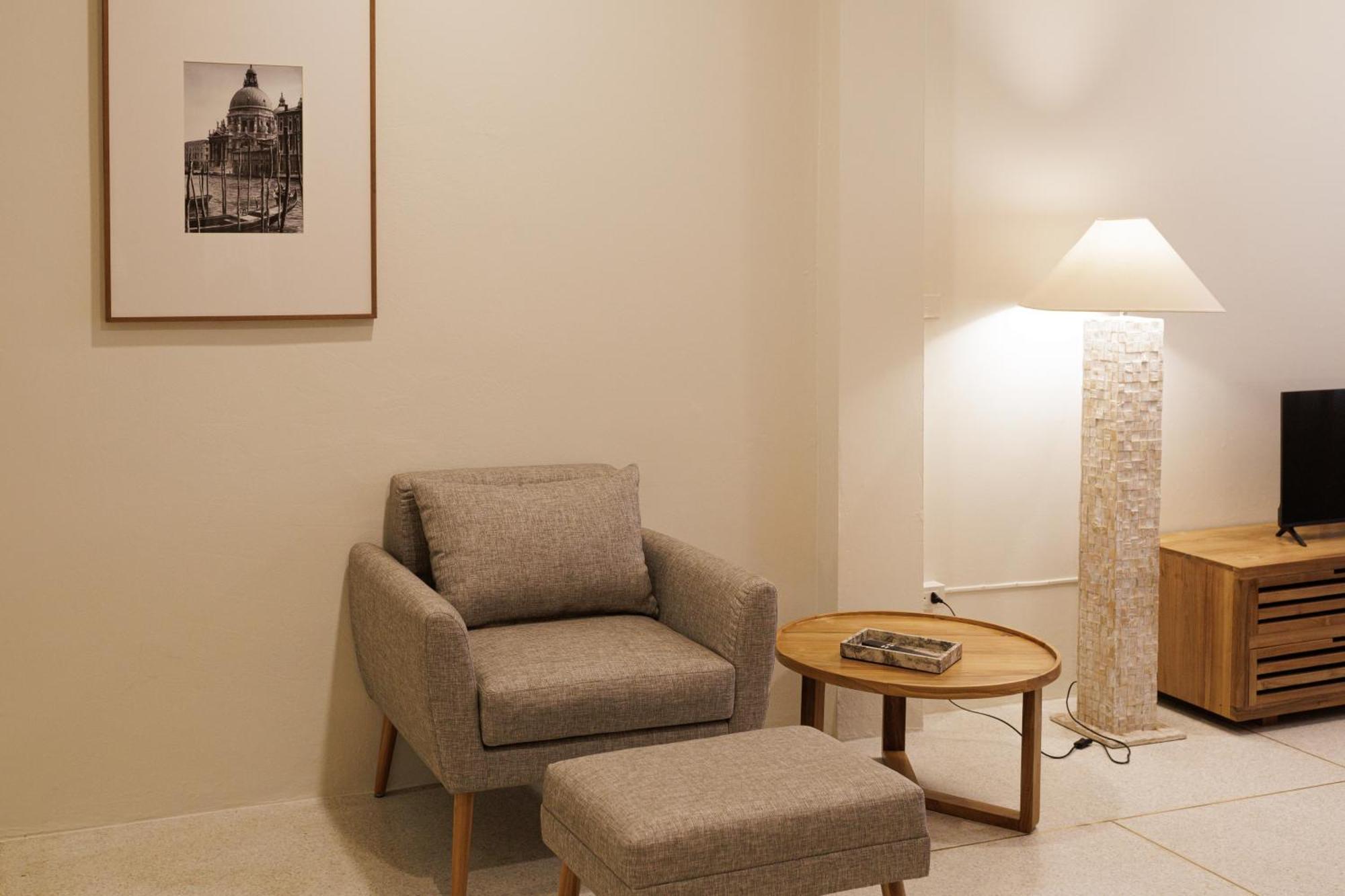Baan Nuit Stayhouse Bangkok