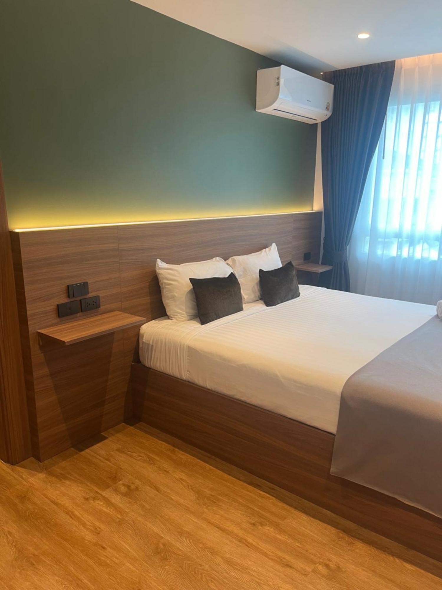 Executive Thonglor