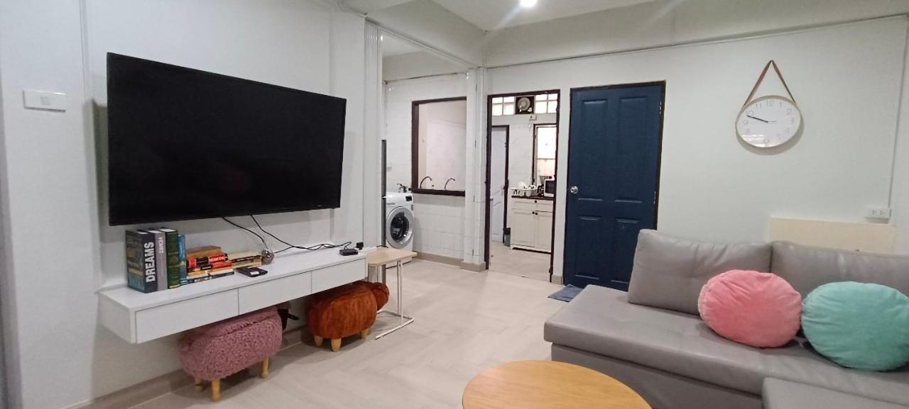 4br House Mrt Subway 250m Chatujak Market Wi-fi Bangkok