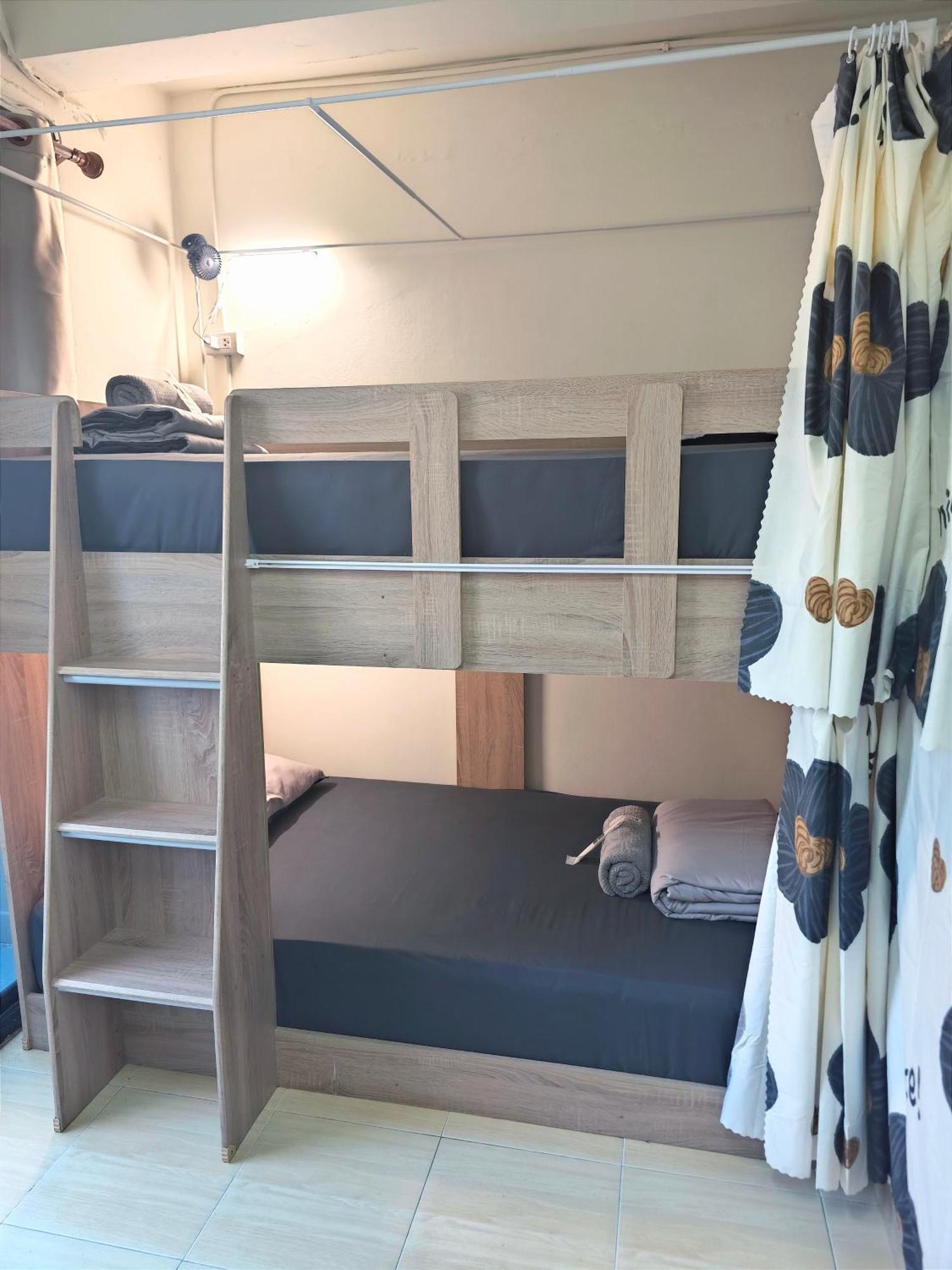 Panda Hostal Bangkok