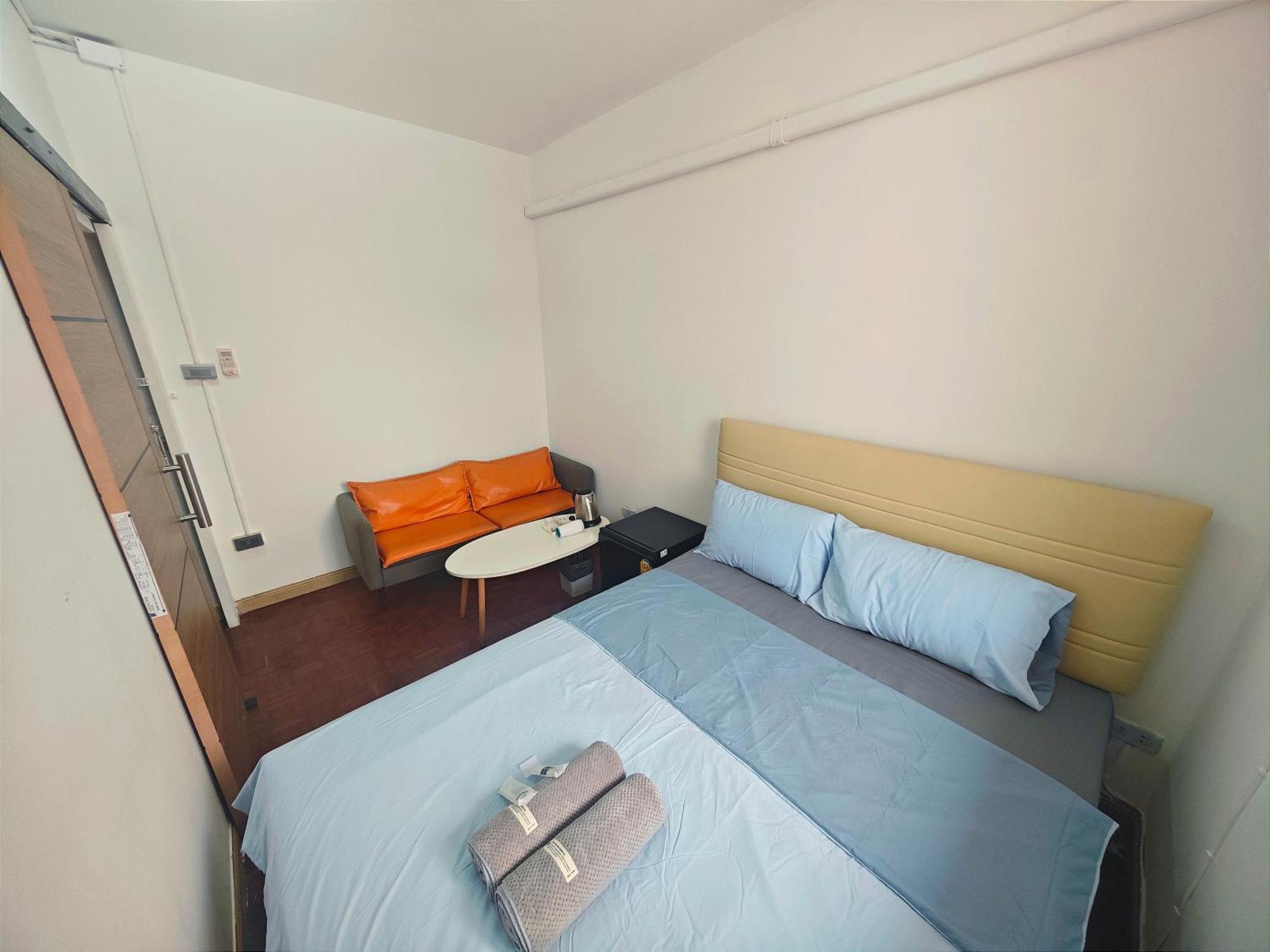 Panda Hostal Bangkok