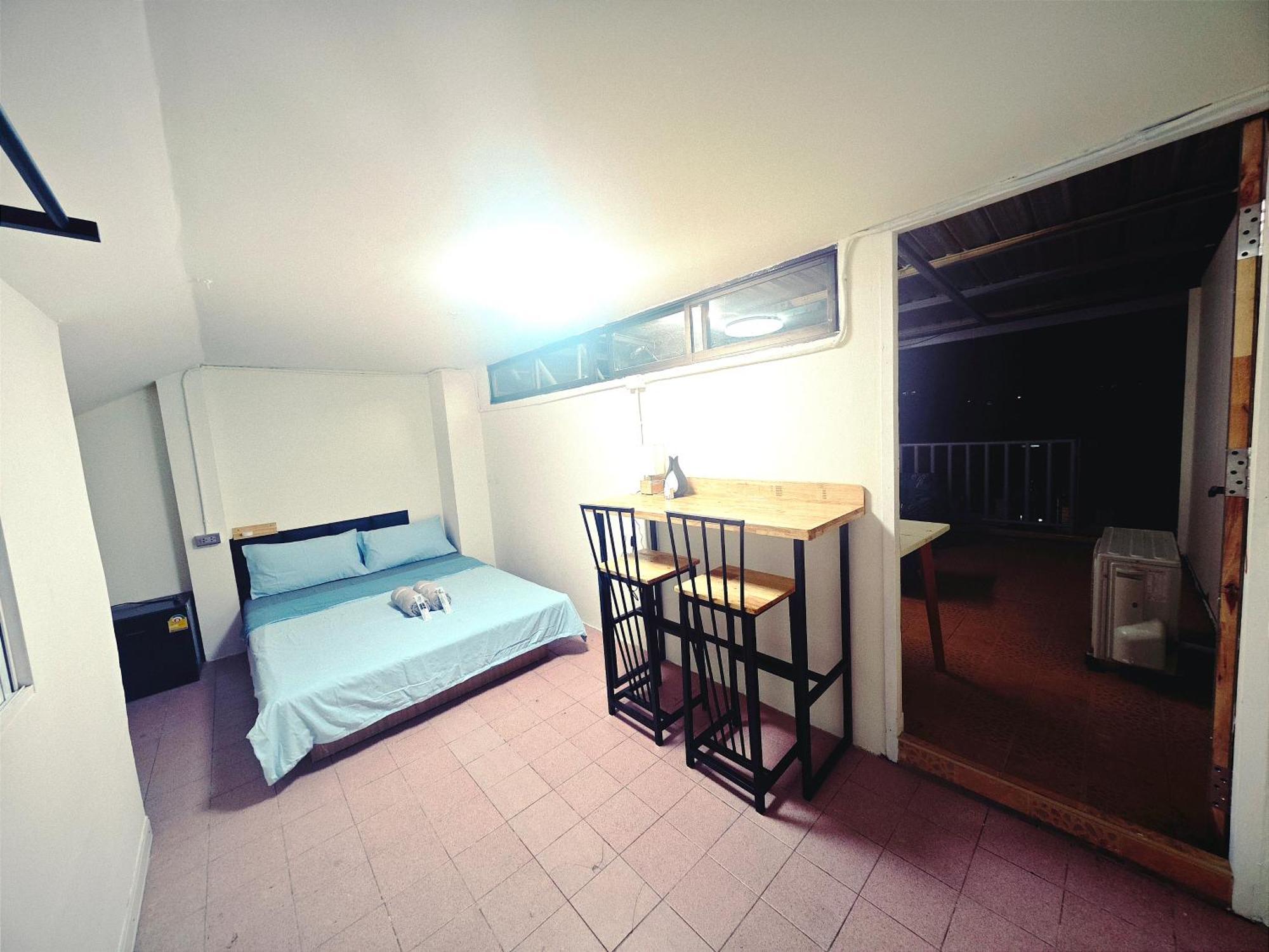 Panda Hostal