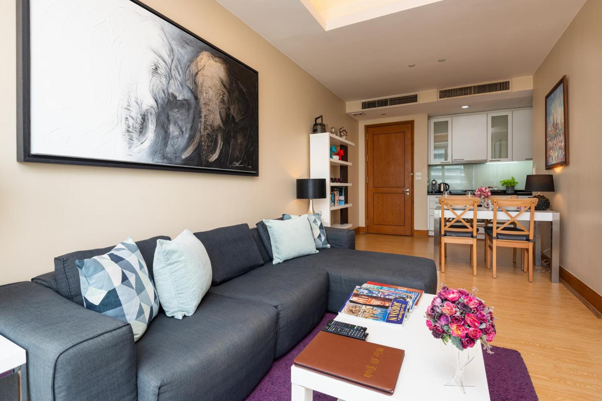 Skyvillas Residential Apartment *