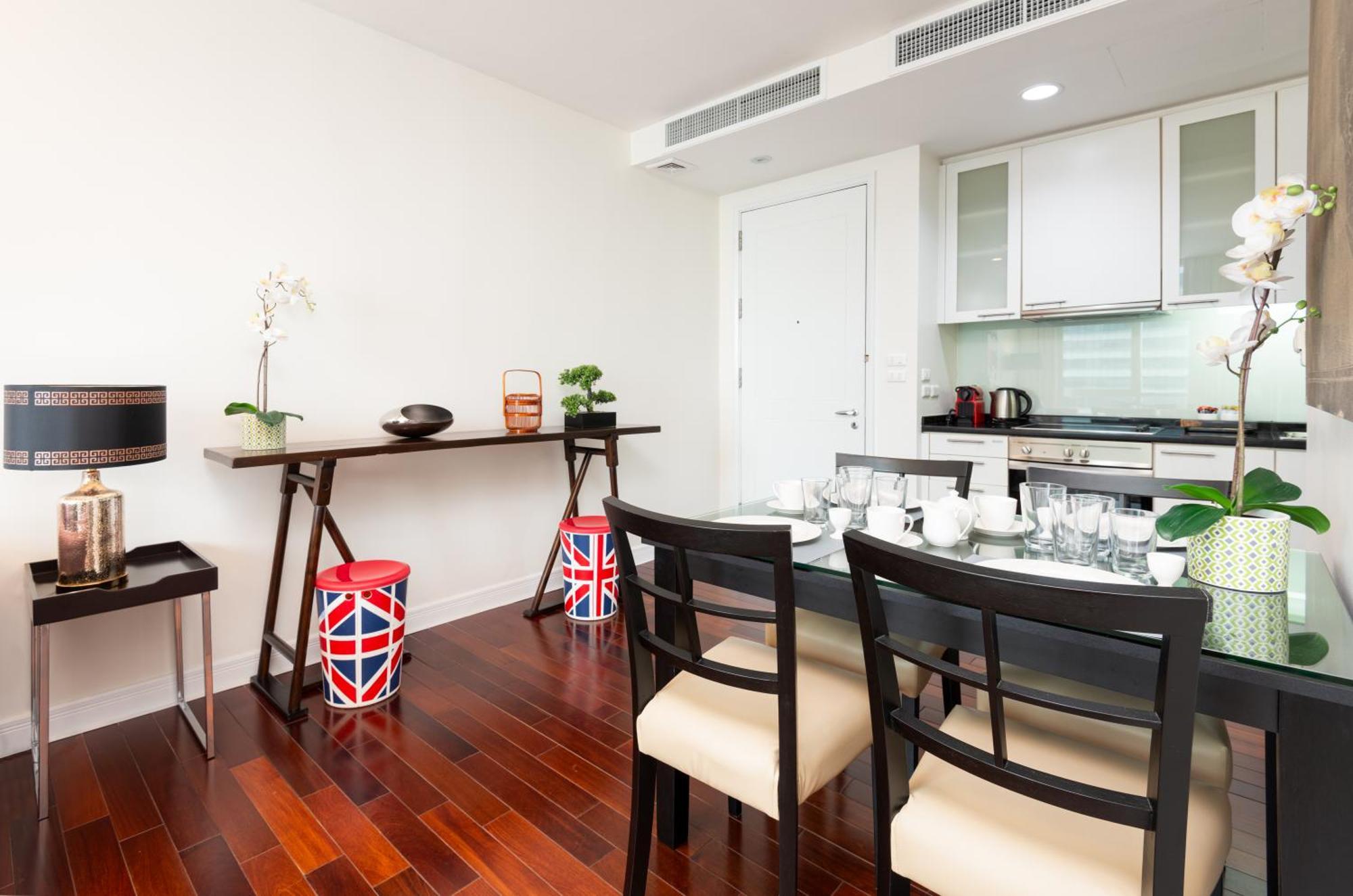 Skyvillas Residential Apartment Bangkok