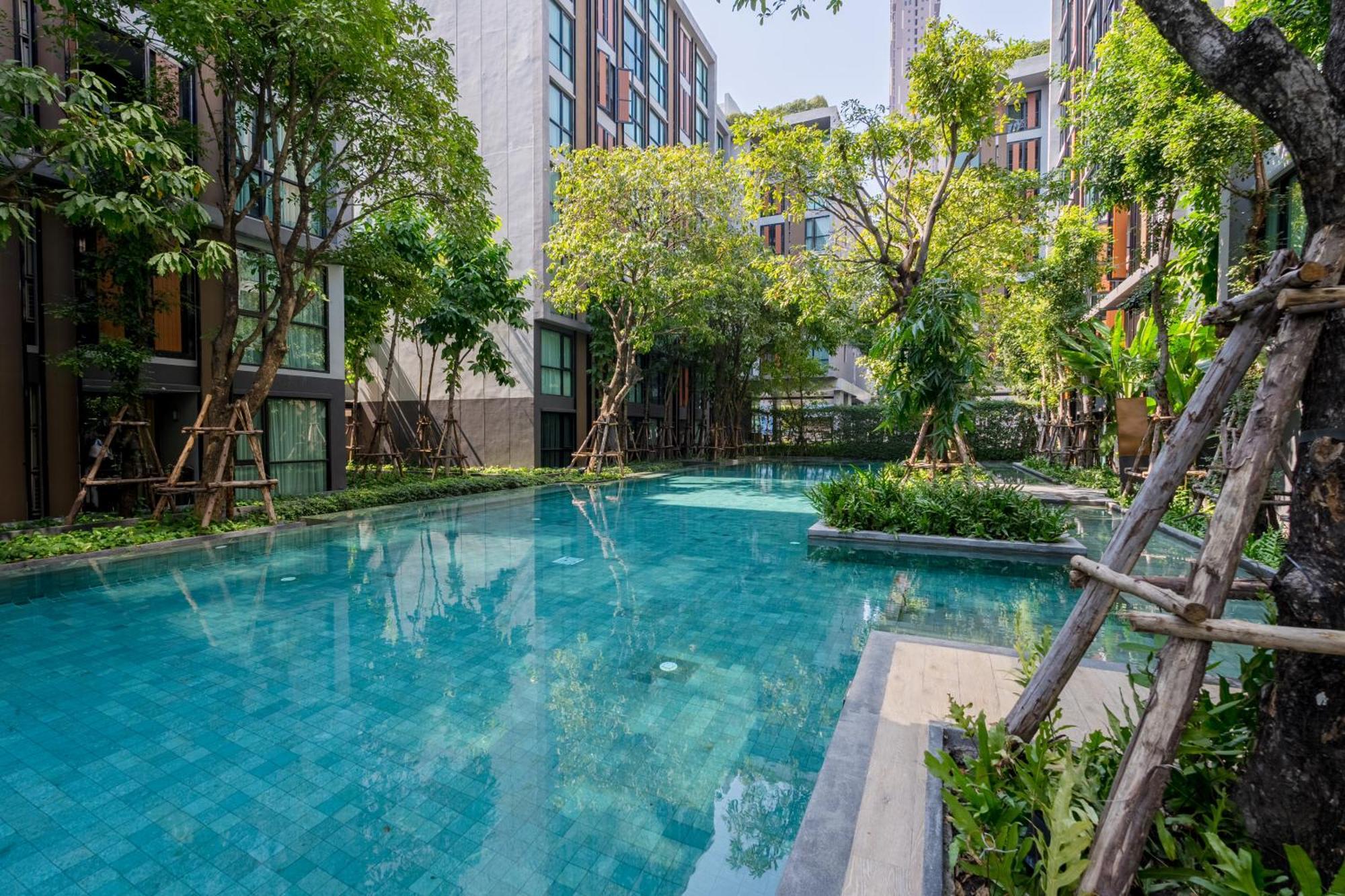 Luxury Libary Pool Gym Bts King Bed * Bangkok