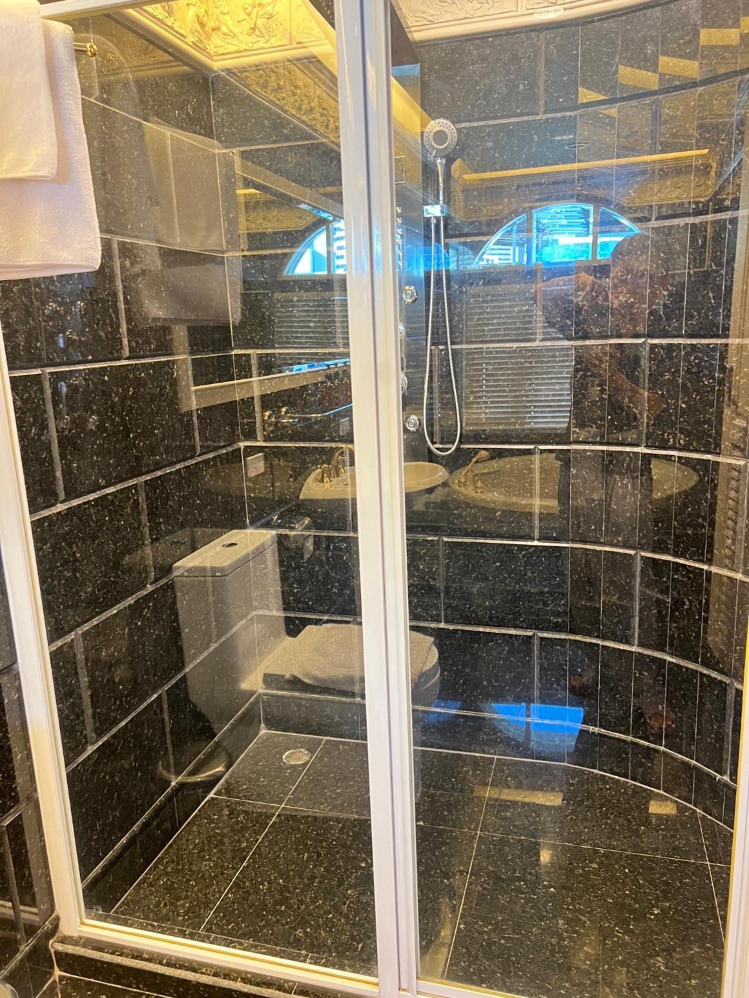 Hotel V20 Boutique Jacuzzi Bangkok