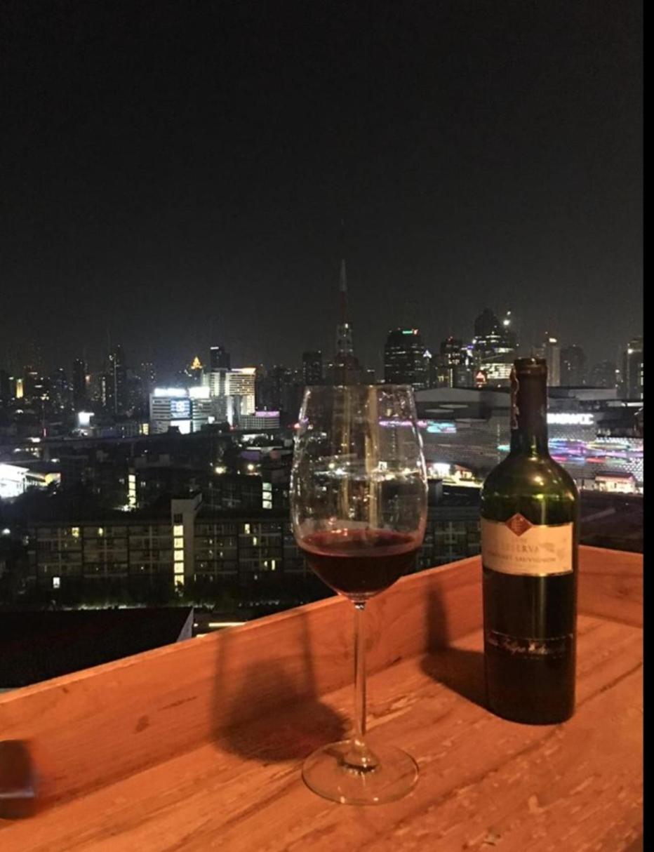 Free Airport Pick Up ! 12th Floor Cozy Room, 5 Mins Walk To Iconsiam & Bts * Bangkok