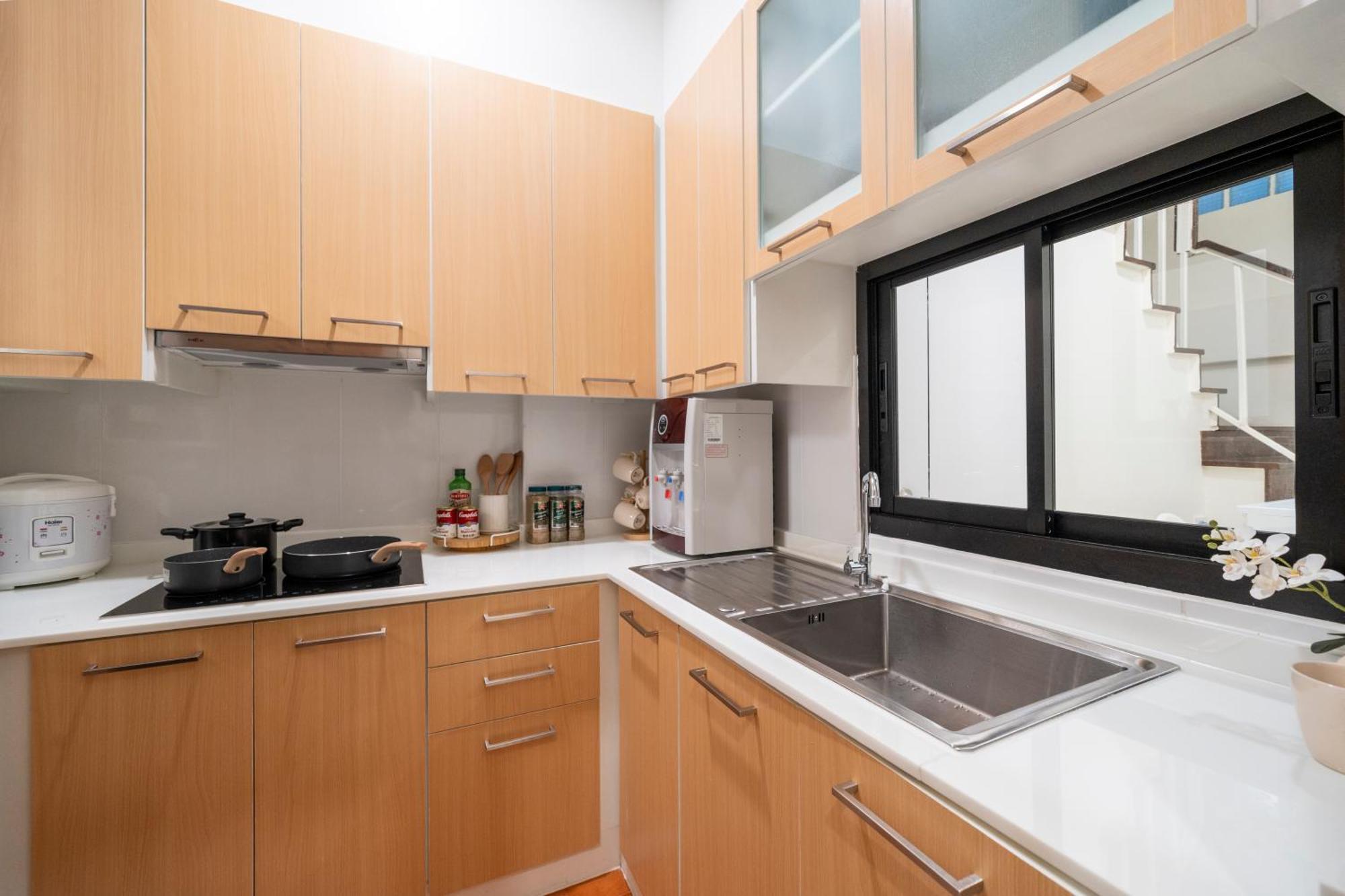 4br Walk To Chinatown, Mrt Luggage Dropoff