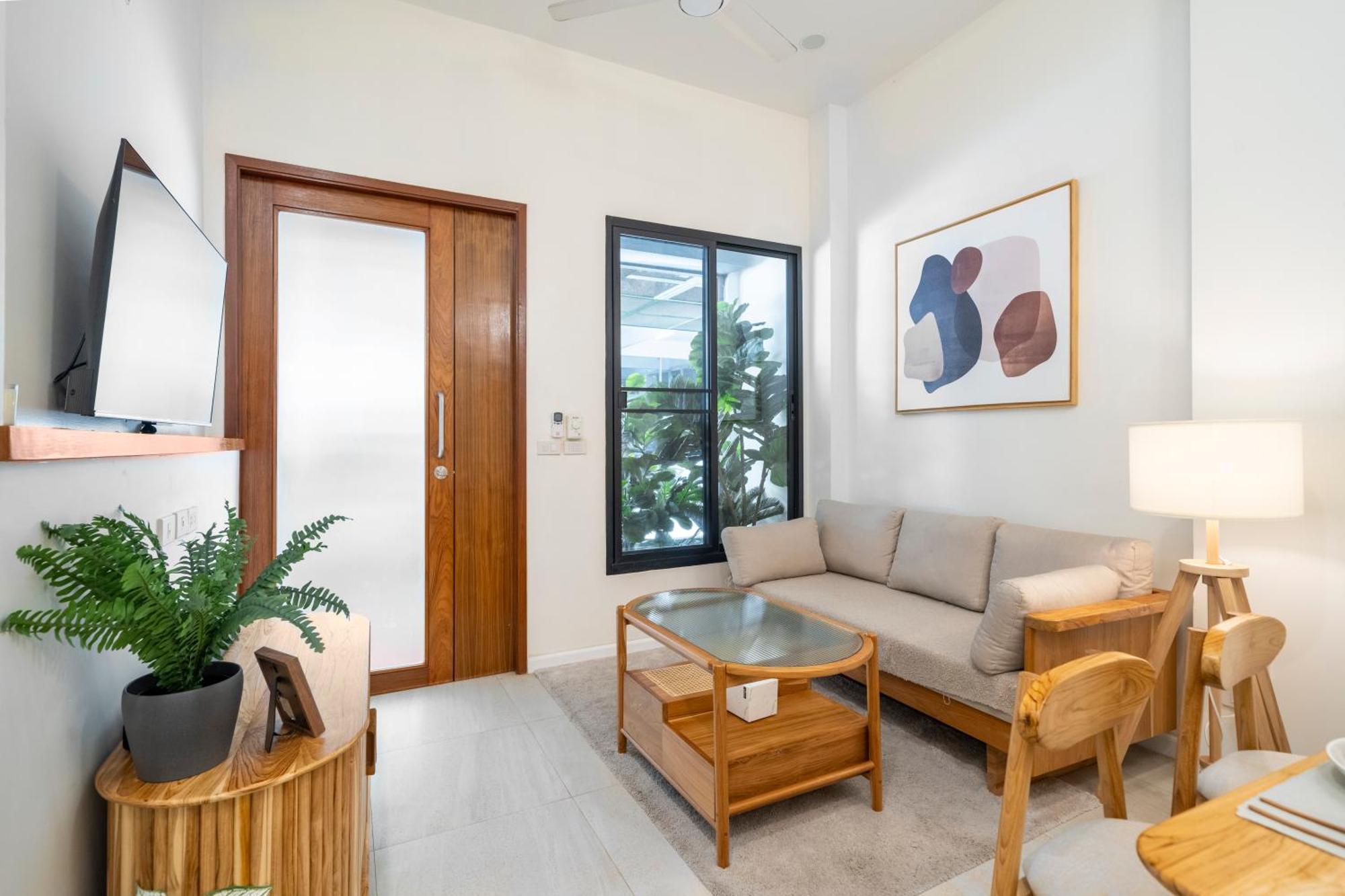 4br Walk To Chinatown, Mrt Luggage Dropoff *