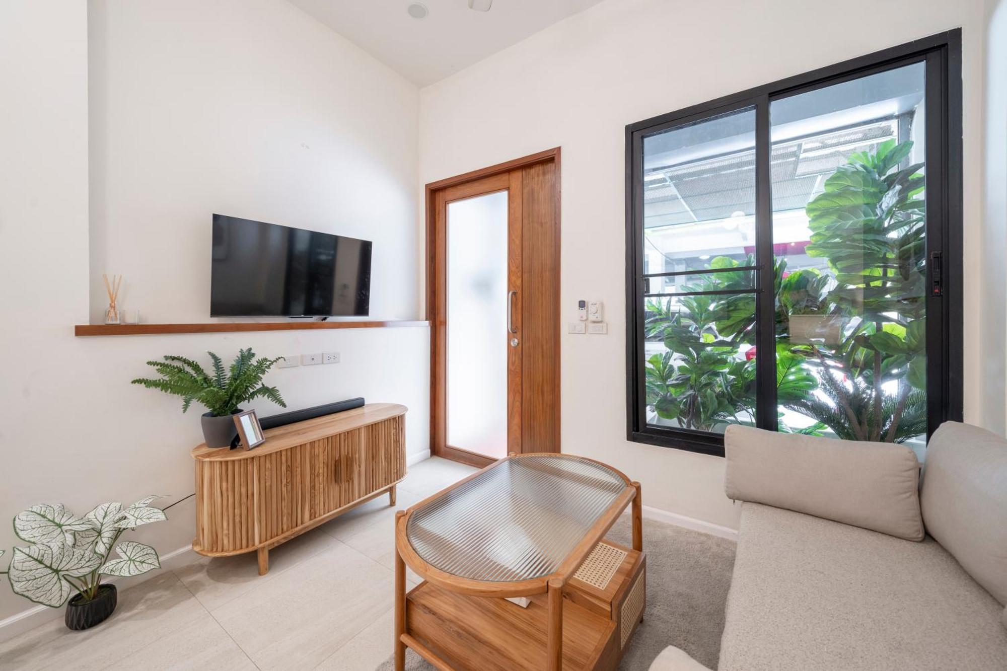 4br Walk To Chinatown, Mrt Luggage Dropoff * Bangkok