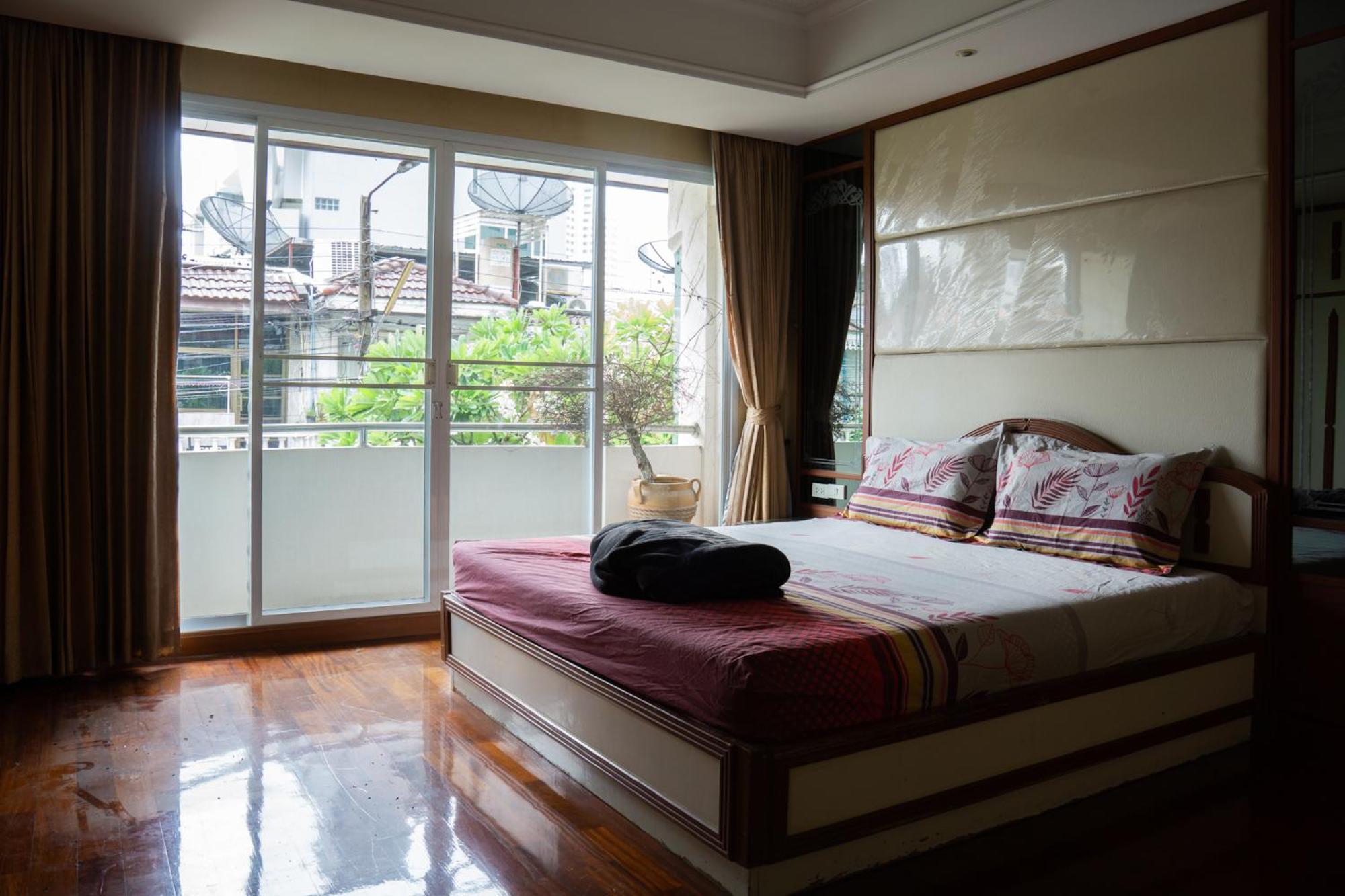 Vila Luxury 4 Kingsize Bedrooms - & Modern Sukhumvit