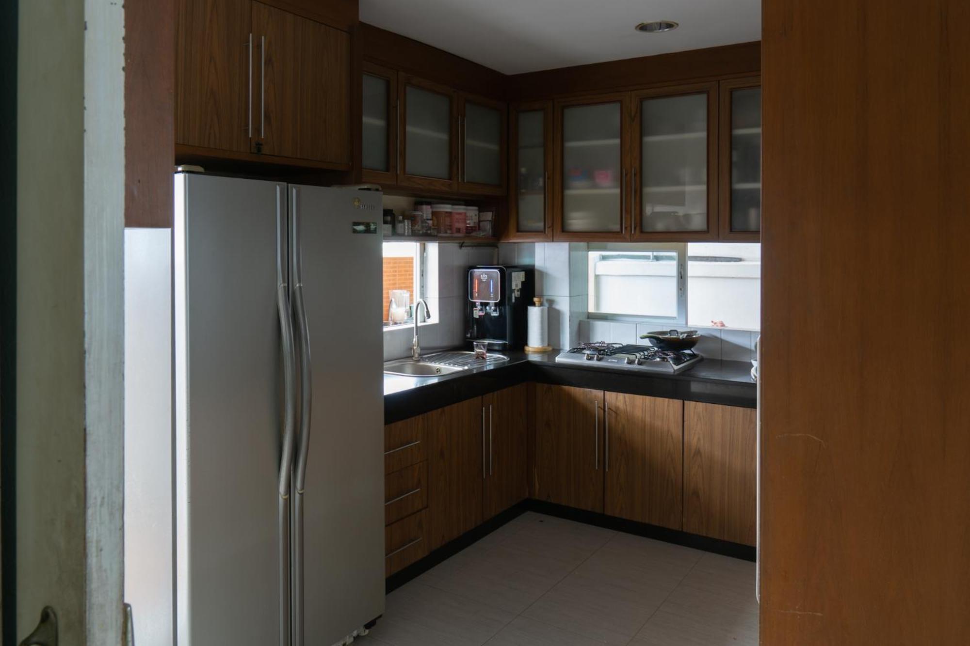 Luxury 4 Kingsize Bedrooms - & Modern Sukhumvit Vila *